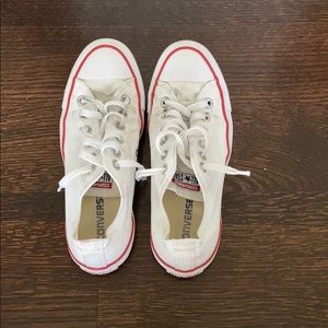 White low top converse
